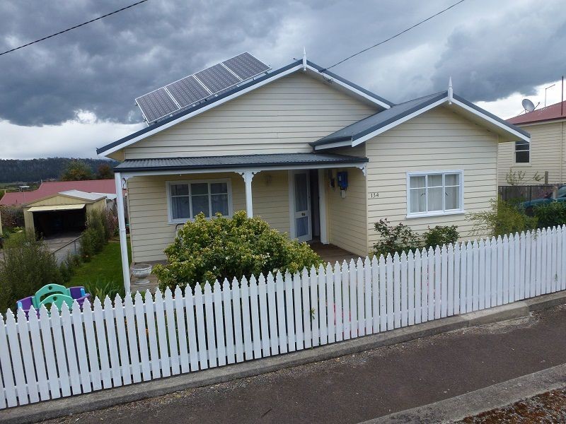 134 Emu Bay Road, Deloraine TAS 7304