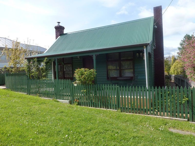 12 Beefeater Street, Deloraine TAS 7304