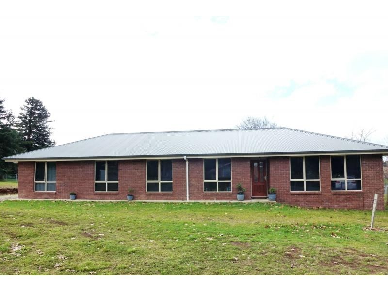 34 East Westbury Place, Deloraine TAS 7304