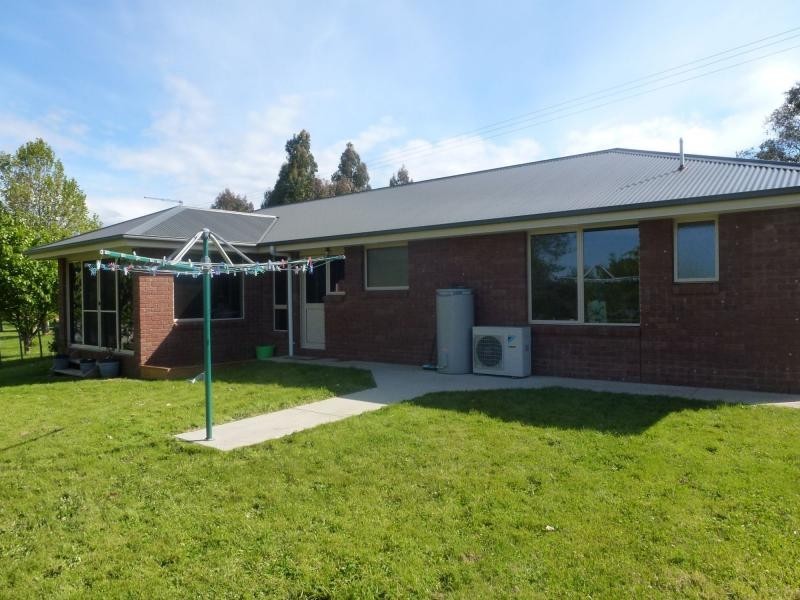 34 East Westbury Place, Deloraine TAS 7304