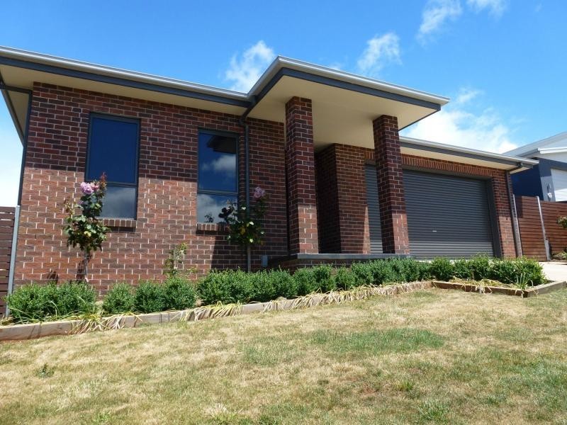 8 Marlendy Drive, Deloraine TAS 7304