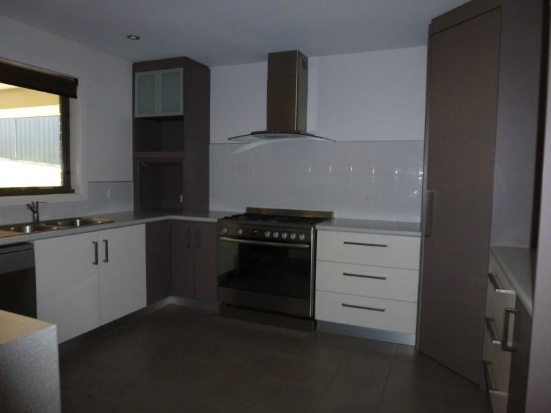 8 Marlendy Drive, Deloraine TAS 7304