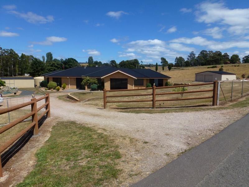 12 Montana Road, Red Hills TAS 7304