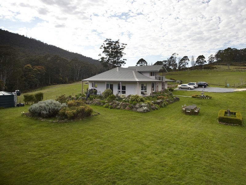 1182 Mole Creek Road, Deloraine TAS 7304