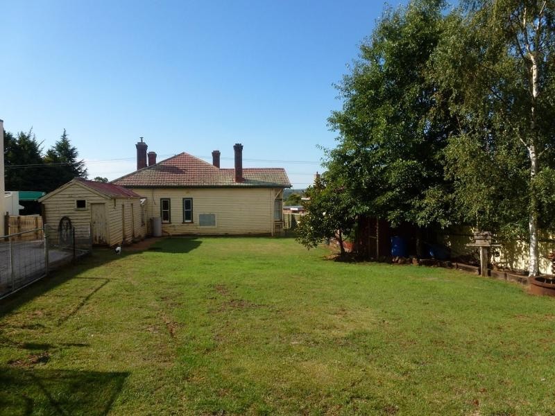 31 Meander Valley Road, Deloraine TAS 7304