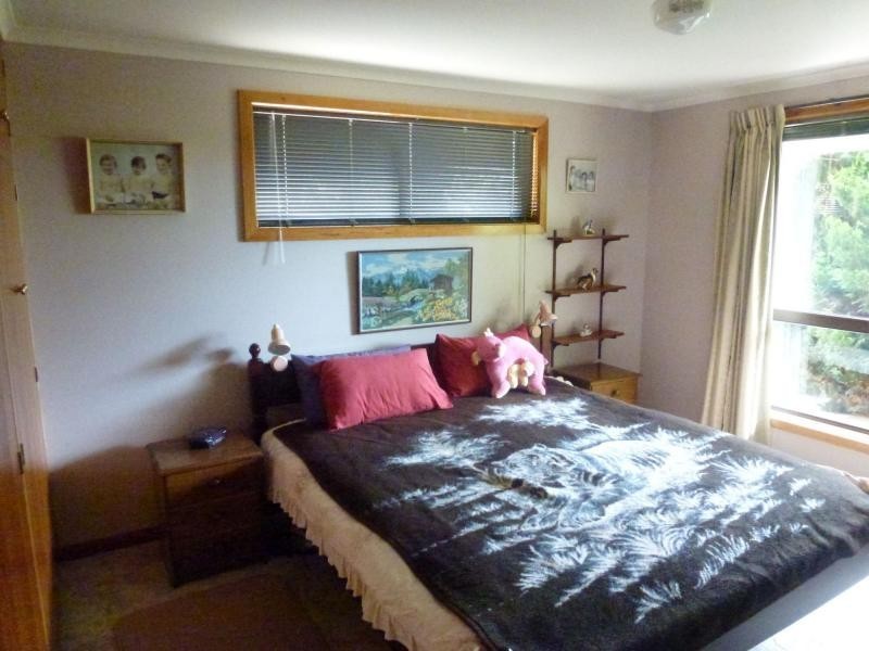 1 Pumicestone Road, Deloraine TAS 7304