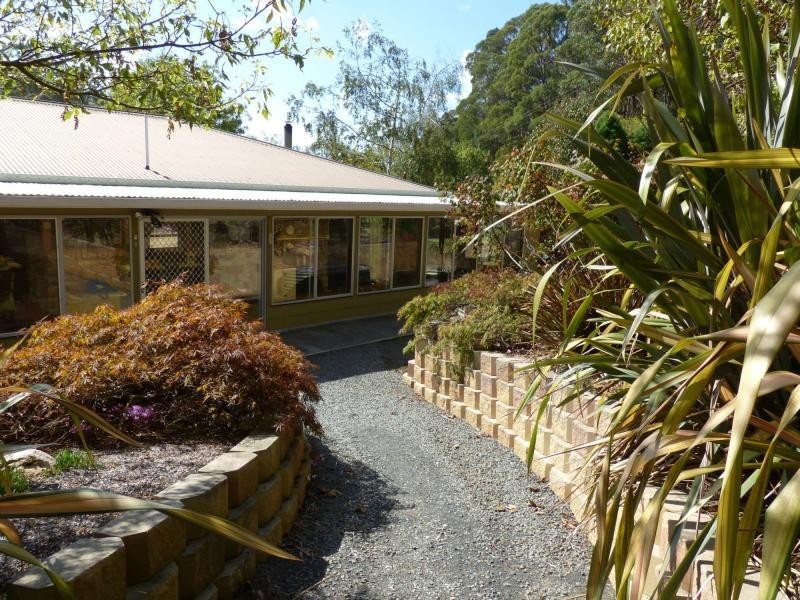 1 Pumicestone Road, Deloraine TAS 7304