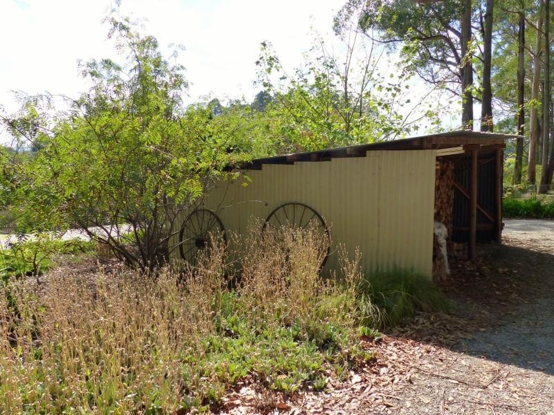 1 Pumicestone Road, Deloraine TAS 7304