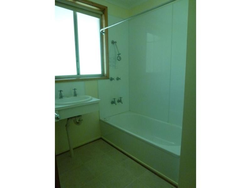 Unit 1/20-22 Lansdowne Place, Deloraine TAS 7304