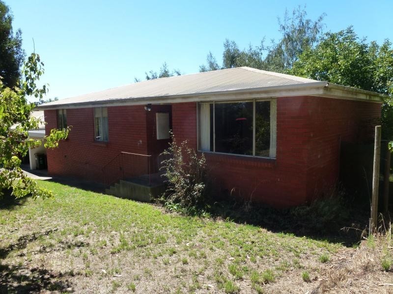 Unit 1/20-22 Lansdowne Place, Deloraine TAS 7304