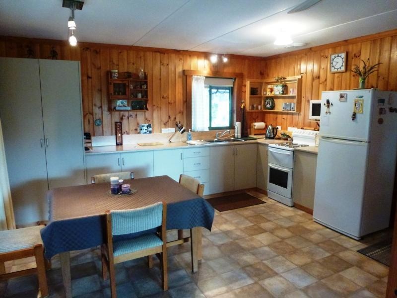 8 Meander Road, Deloraine TAS 7304