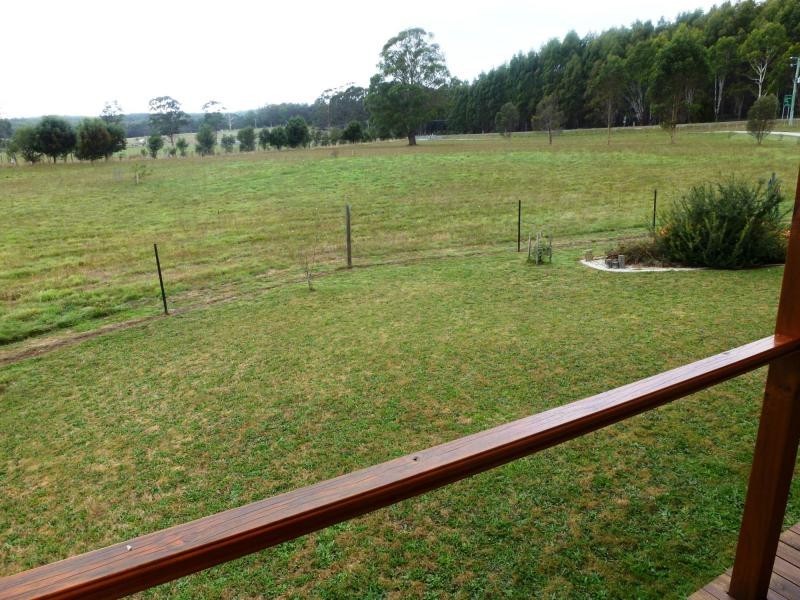 8 Meander Road, Deloraine TAS 7304