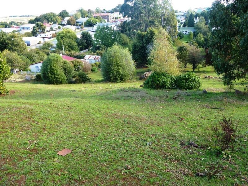 22 Westbury Place, Deloraine TAS 7304