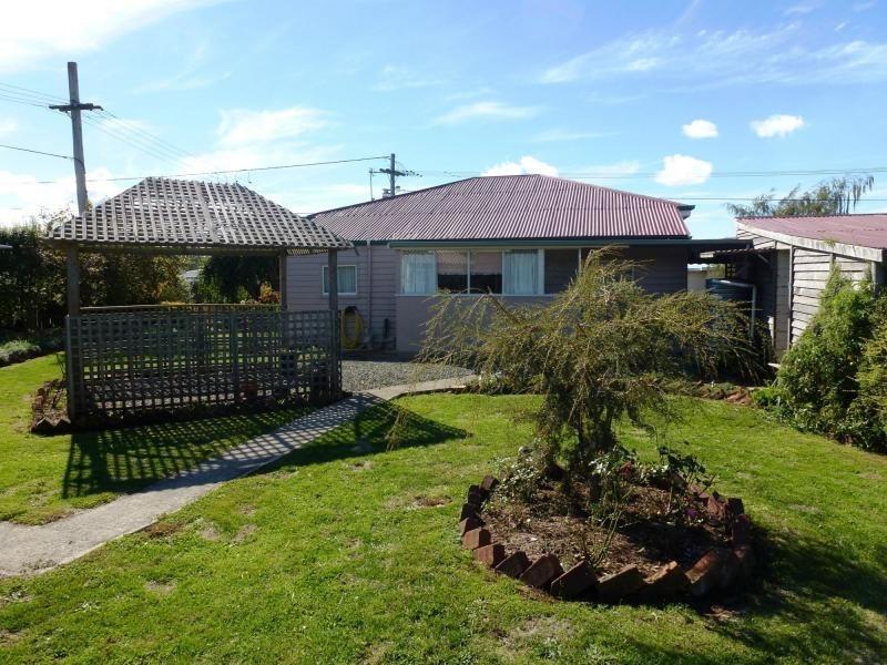 76 West Goderich Street, Deloraine TAS 7304