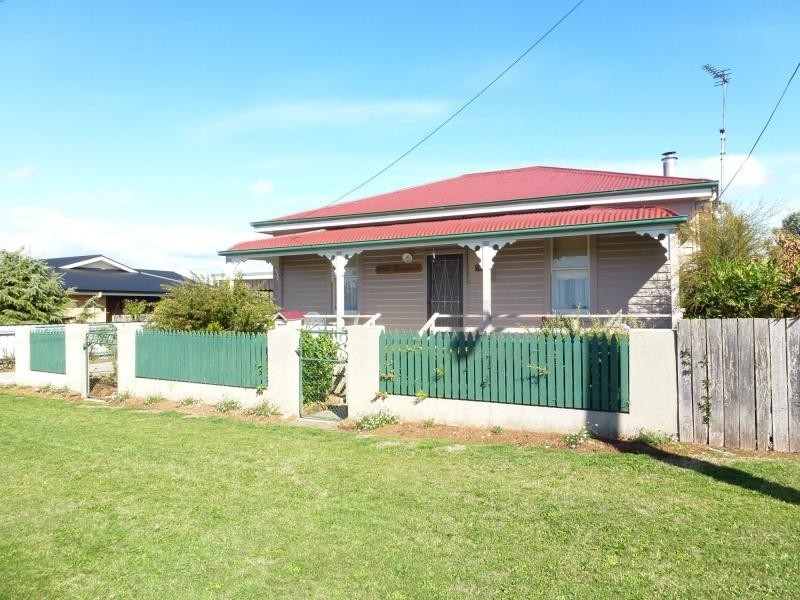 76 West Goderich Street, Deloraine TAS 7304