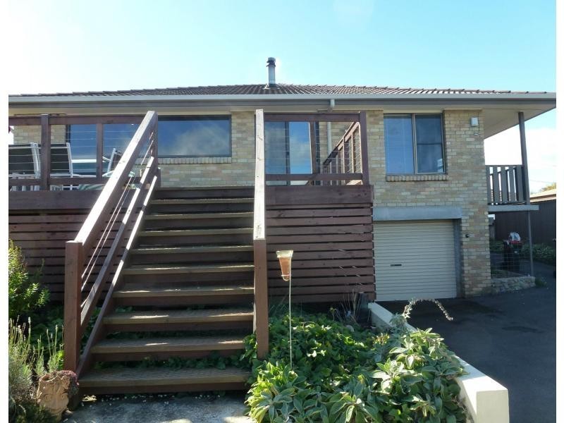 6 High Street, Deloraine TAS 7304