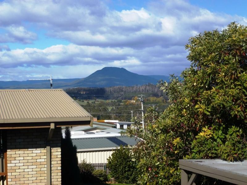 6 High Street, Deloraine TAS 7304