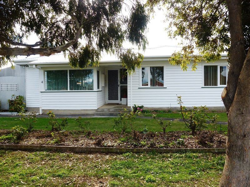 4-6 Bertha Street, Ulverstone TAS 7315
