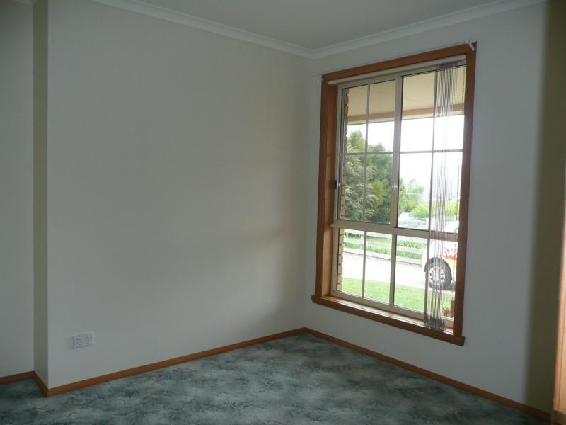 9 B Gleadow Street, Deloraine TAS 7304