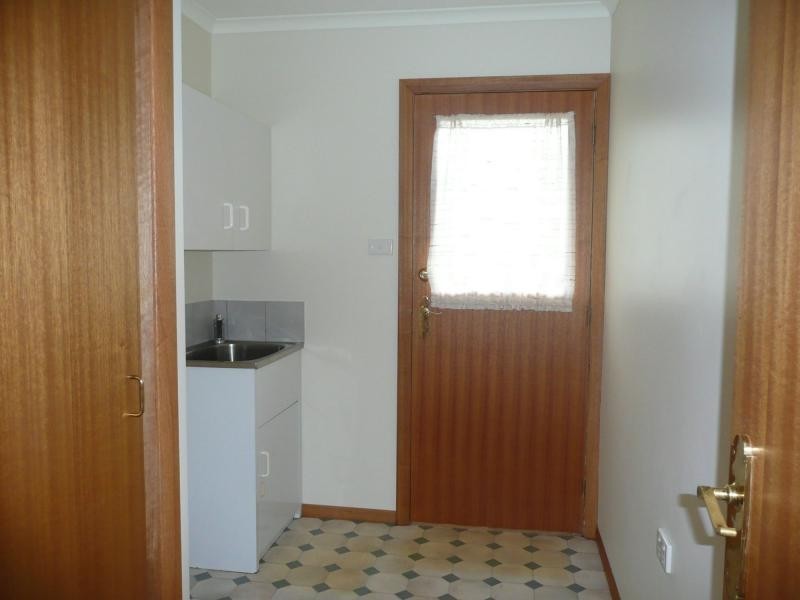 9 B Gleadow Street, Deloraine TAS 7304