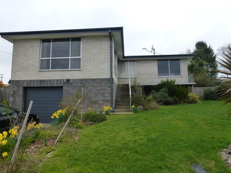 91 West Barrack Street, Deloraine TAS 7304