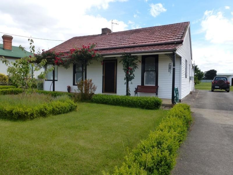 35 Meander Valley Road, Westbury TAS 7303