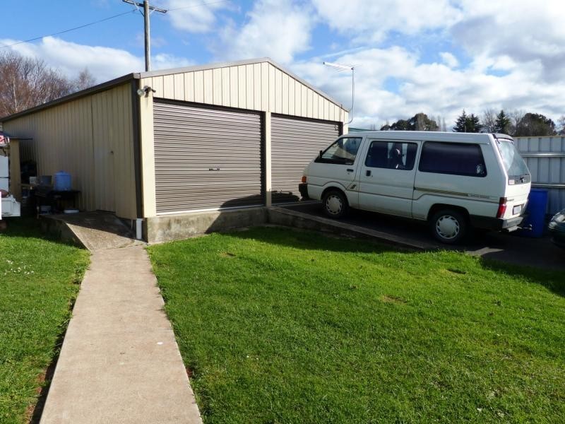 25 Grigg Street, Deloraine TAS 7304