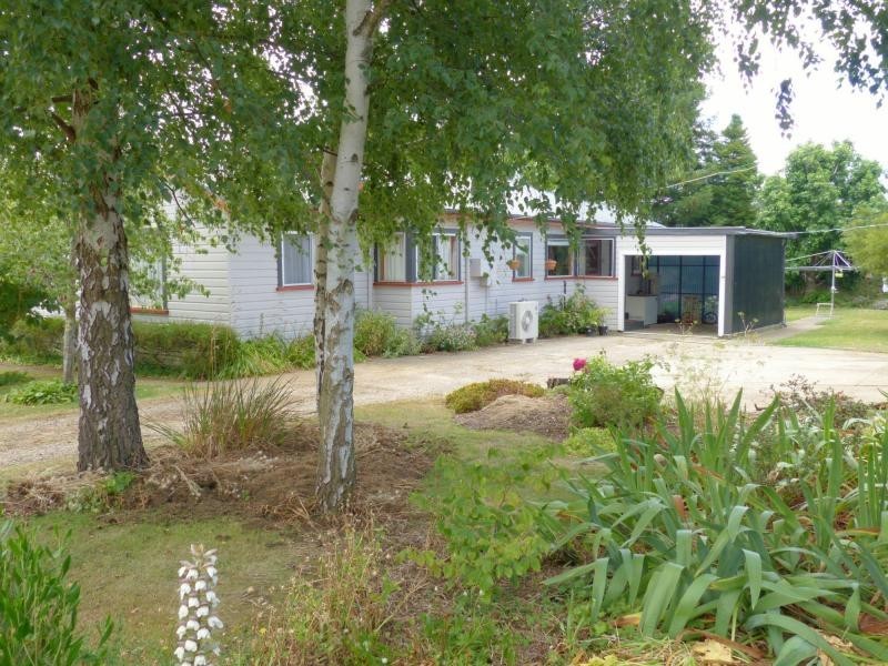 35 Adelaide Street, Westbury TAS 7303