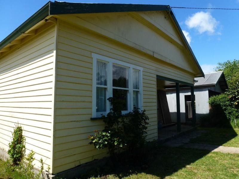43 Taylor Street, Westbury TAS 7303