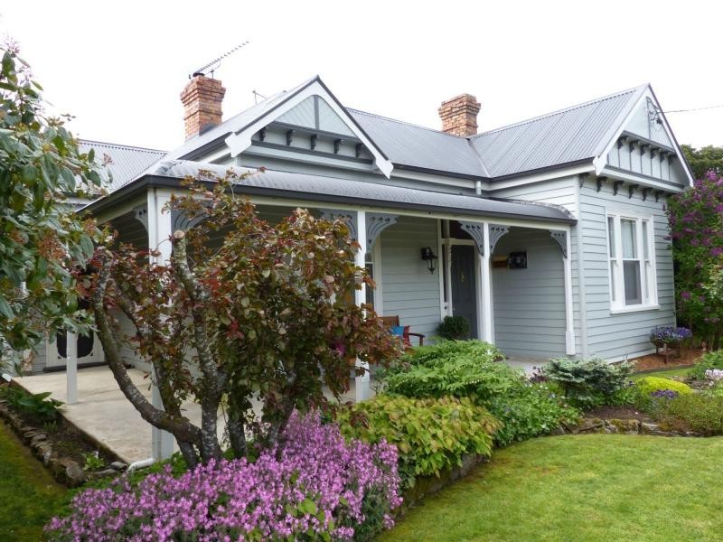 62 Pioneer Street, Mole Creek TAS 7304