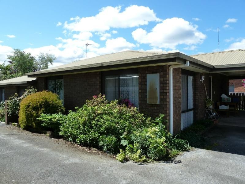 Unit 2/21/2/21 Lansdowne Place, Deloraine TAS 7304