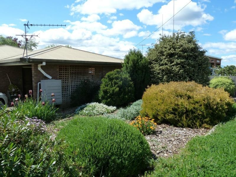 Unit 2/21/2/21 Lansdowne Place, Deloraine TAS 7304