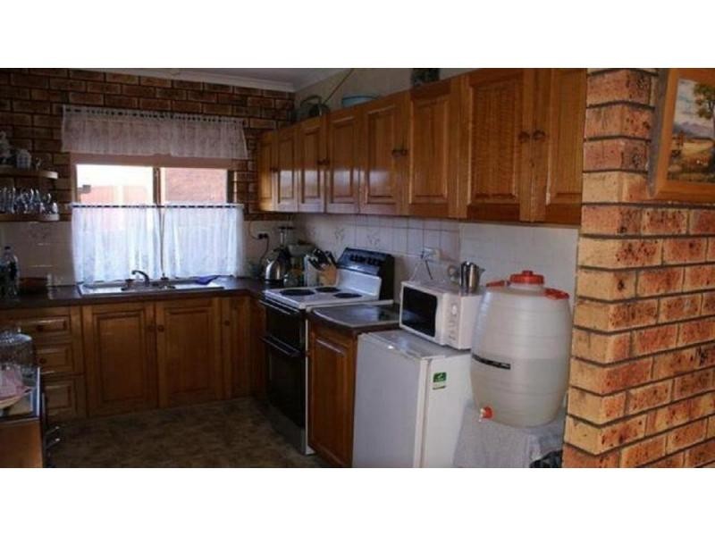 Unit 2/21 Lansdowne Place, Deloraine TAS 7304