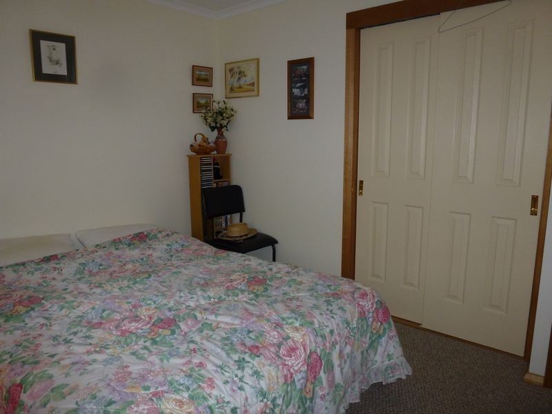 2/1A Quamby Street, Westbury TAS 7303