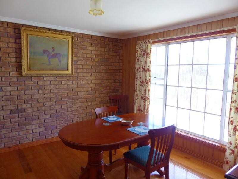 106 Pumicestone Road, Deloraine TAS 7304