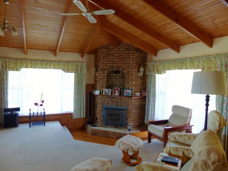 106 Pumicestone Road, Deloraine TAS 7304