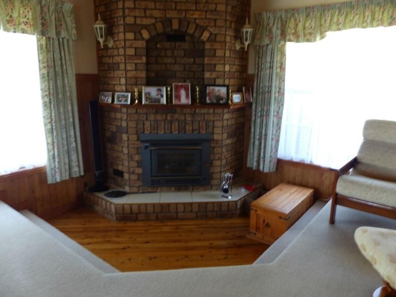 106 Pumicestone Road, Deloraine TAS 7304