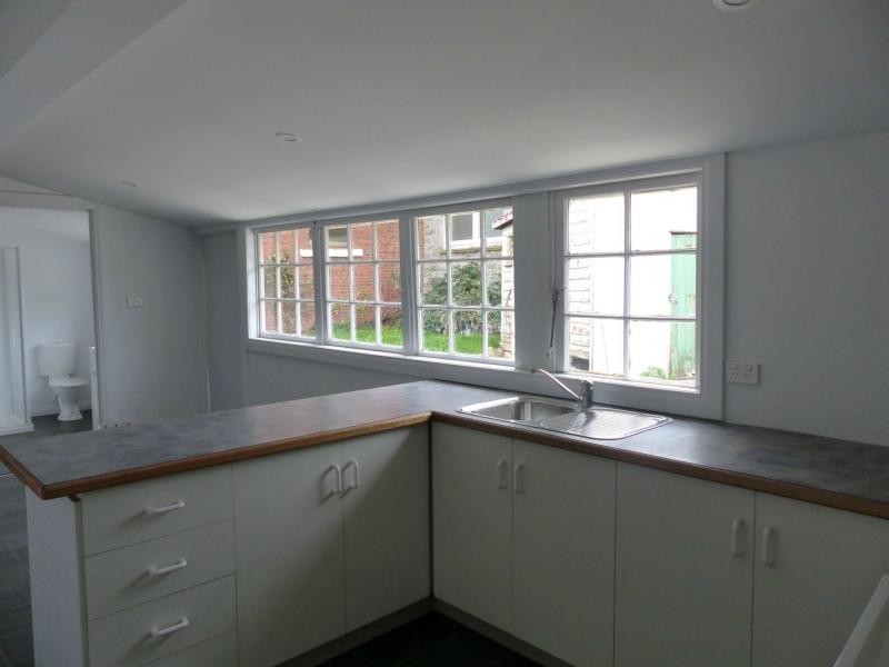 11 West Parade, Deloraine TAS 7304