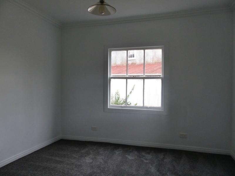 11 West Parade, Deloraine TAS 7304