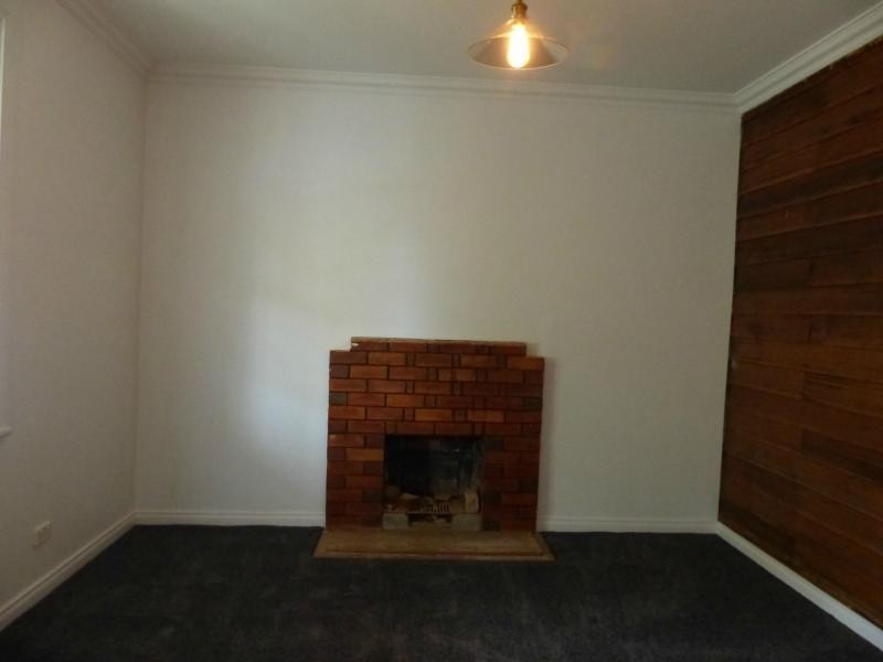 11 West Parade, Deloraine TAS 7304