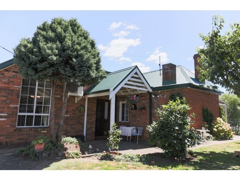 24 Meander Valley Road, Westbury TAS 7303