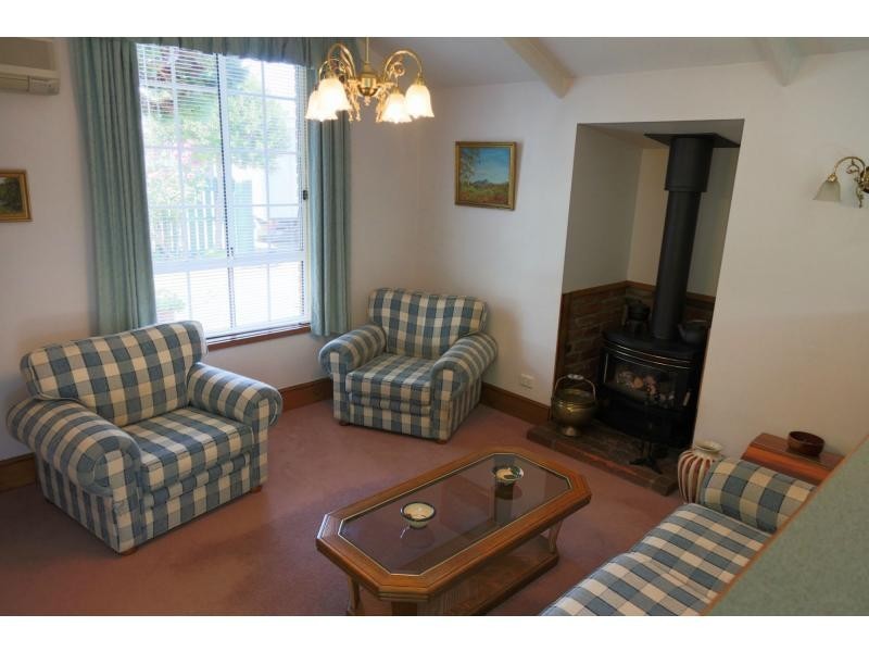 24 Meander Valley Road, Westbury TAS 7303