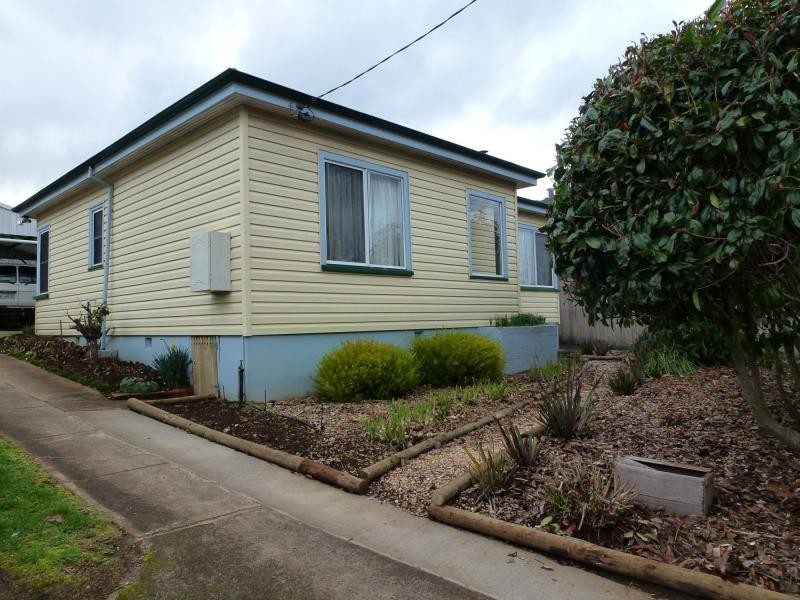 17 Moriarty Street, Deloraine TAS 7304