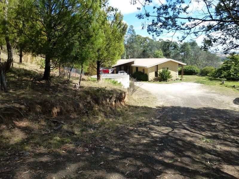120 Pumicestone Road, Deloraine TAS 7304