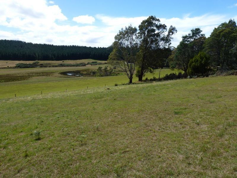 120 Pumicestone Road, Deloraine TAS 7304