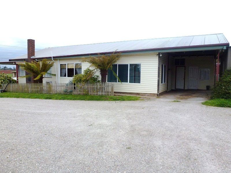 51 East Barrack Street, Deloraine TAS 7304