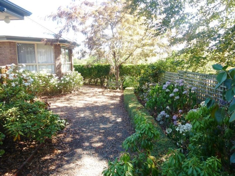 6 Lonsdale Promenade, Westbury TAS 7303