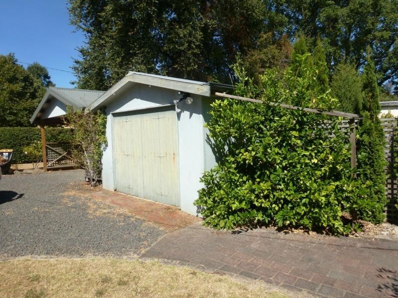 6 Lonsdale Promenade, Westbury TAS 7303