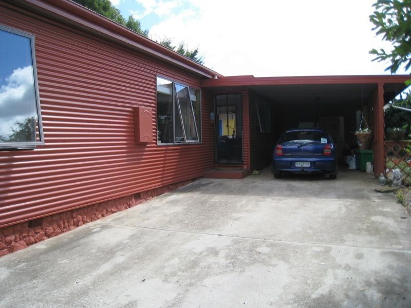 59 A West Parade, Deloraine TAS 7304