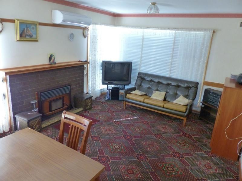 28-30 Jones Street, Westbury TAS 7303